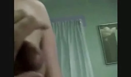 دو لزبین به سرعت در تصاویر سکسی زن ومرد اتاق انتظار گیر افتادند