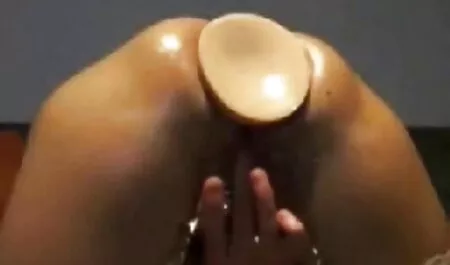 بور با لباس زیر وابسته به عشق شهوانی پاس ژیمناستیک را ﻿عکس سکس زن و مرد نشان می دهد