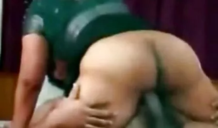 او پس از تنهایی افسون خود را روی الاغ تنگش دانلود فیلم سکس مردبامرد گرفت