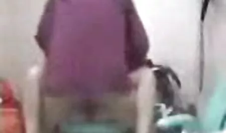شرمنده عکس سکسی زنان با مردان در خیابان در بوش